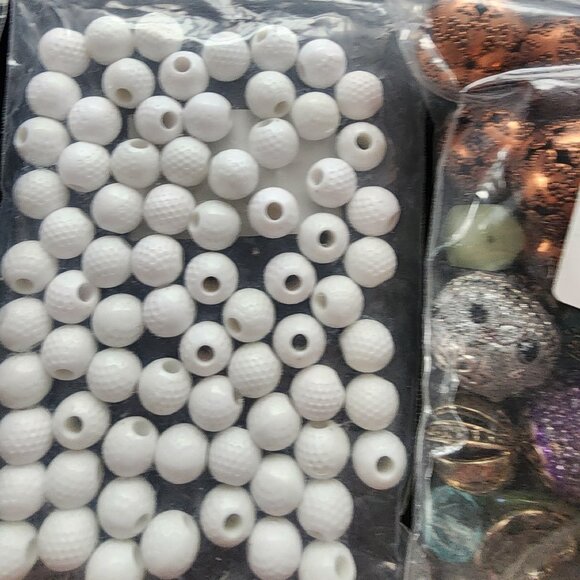 Wide Variety of Jewelry/Crafting Beads - Picture 10 of 12